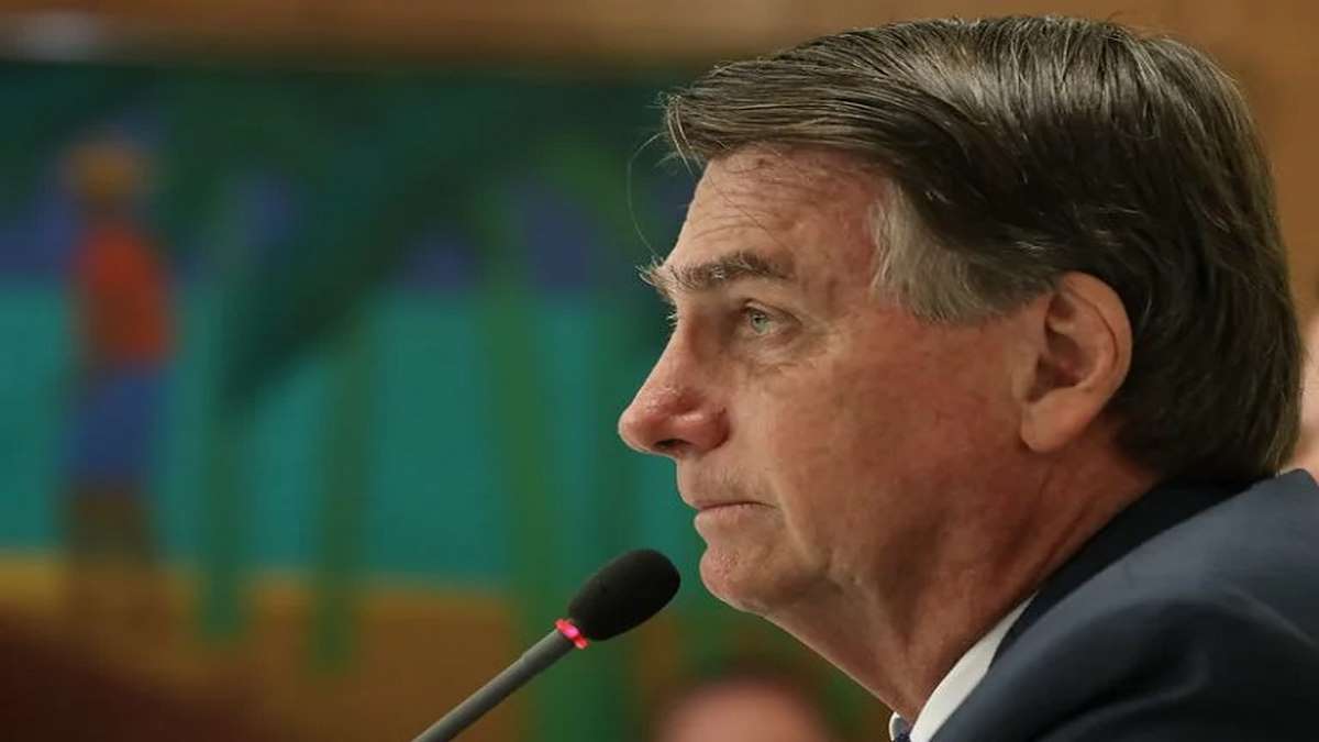 Bolsonaro Decide Vetar Integralmente Fundão De R$ 5,7 Bilhões