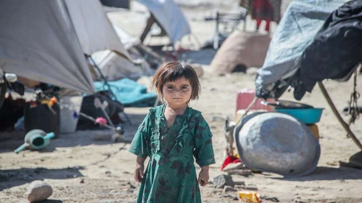 Criança Refugiada No Afeganistão Depois Do Colapso Do País Com A Invasão Do Talibã Foto, Shutterstock,Trent Inness