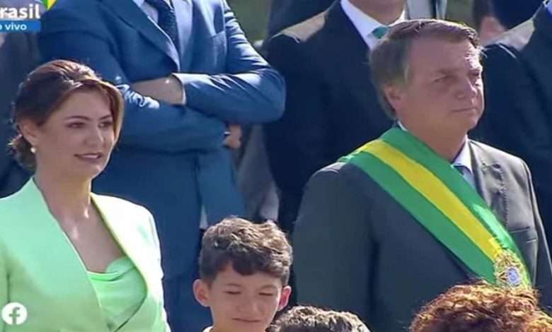 Presidente Jair Bolsonaro E A Primeira Dama, Michelle Bolsonaro, Em Cerimônia Pela Independência Do Brasil Foto, Reprodução,TV Brasil