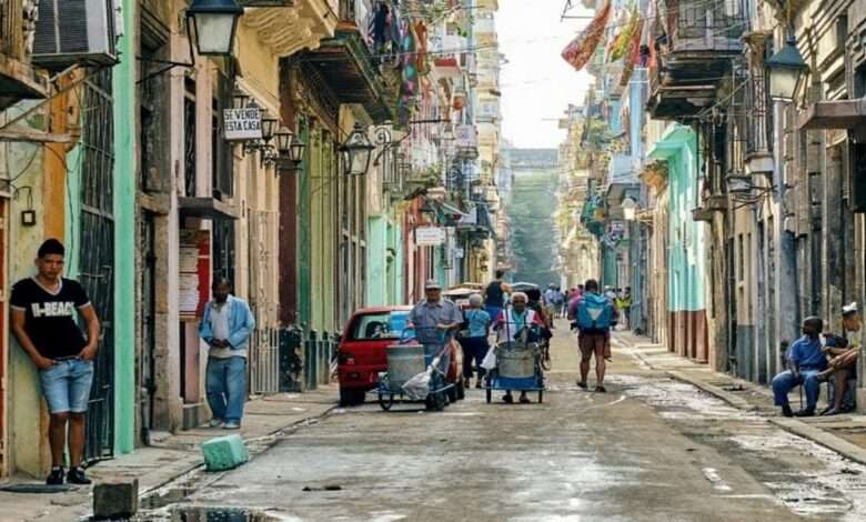 Foto Registrada Em Havana, Capital De Cuba