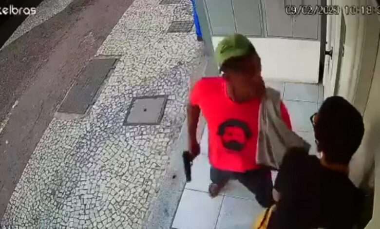 Ladrão Com Camiseta Do Lula
