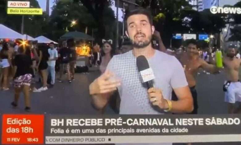 Repórter Da Globo News Durante Transmissão Ao Vivo De Belo Horizonte