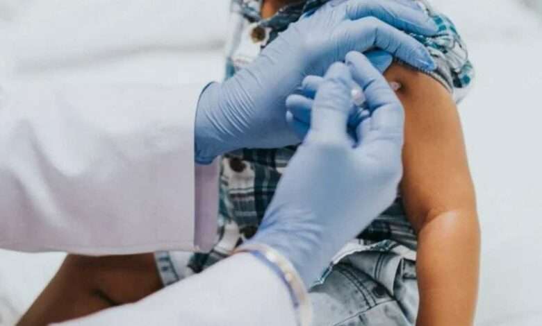 Criança Teve Transtornos Decorrentes Das Vacinas Do Calendário Básico Infantil