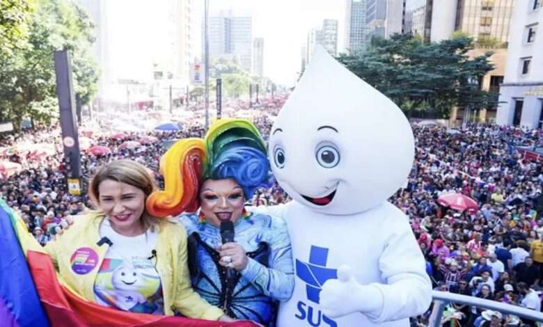 Zé Gotinha Para A Parada LGBT