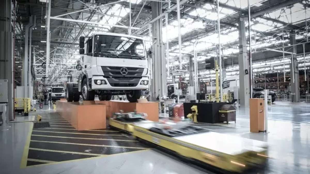 Mercedes Benz Anuncia Suspensão De Trabalhadores Em São Paulo