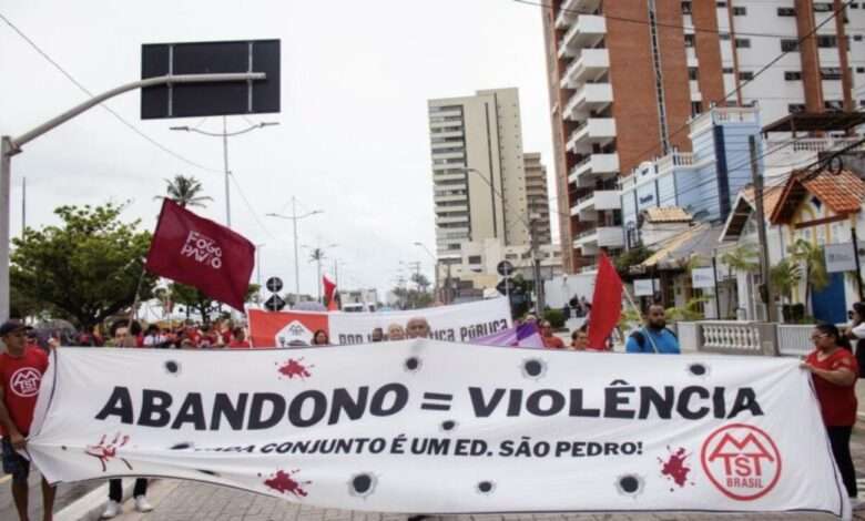 MTST Invade Vice Prefeitura Em Fortaleza